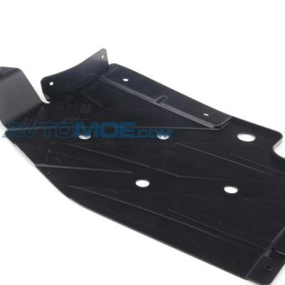 Облицовка днища кузова левая 51757258049 BMW (фото №1)