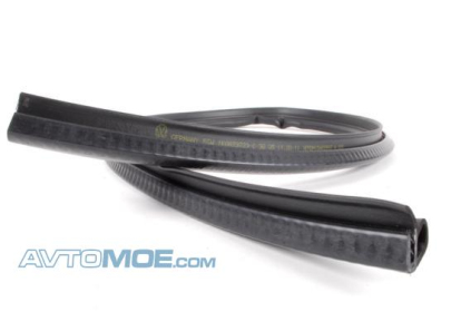 Уплотнение капота 1K0823723C VAG (фото №1)